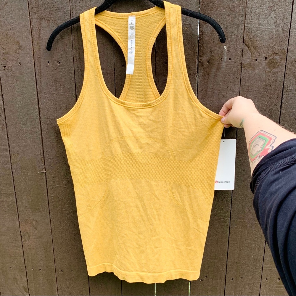 Lululemon Swiftly Tech Tank